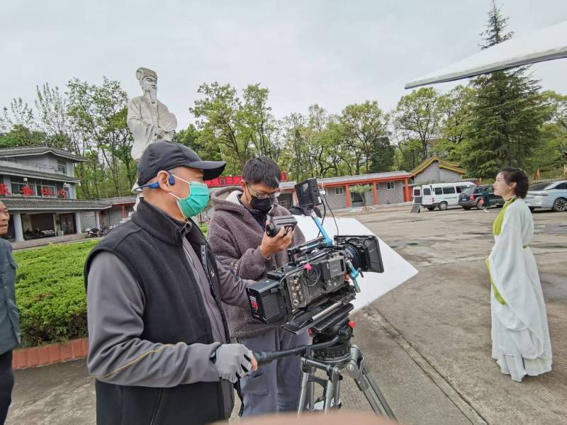 鹰手营子矿区广告片拍摄公司：从策划到投放，一站式服务，让品牌传播更高效！